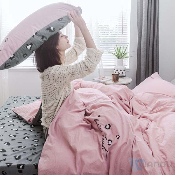 Polyester Material Abbreviation Dyed Lining Lining Luggage Bags Clothes Lining Hotel Duvet Cover Pillowcase Polyester Fabric