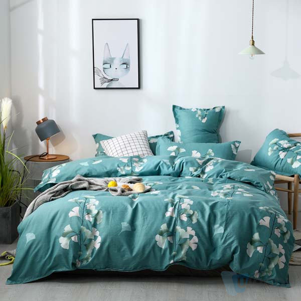 Custom Home 4 Piece Microfiber Bed Sheet Bedding Set Comforter Colorful Bedding Fabric 