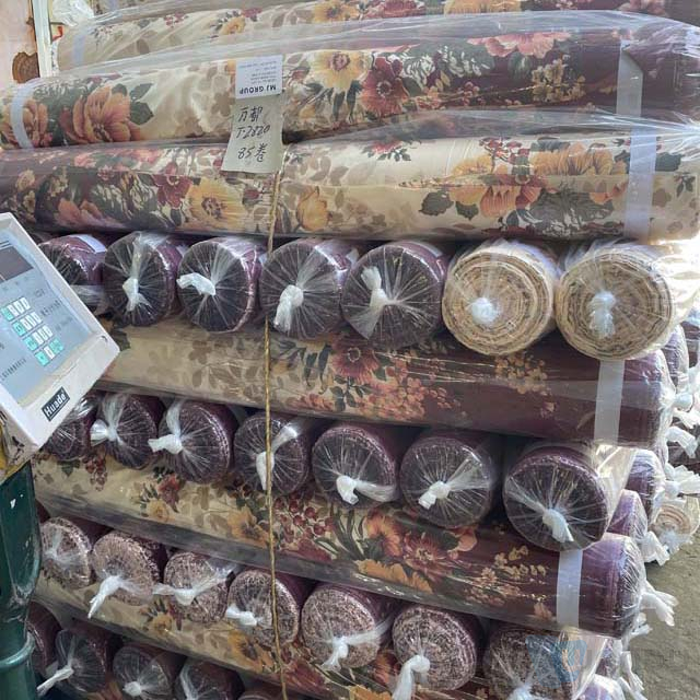 Polyester 100 Christmas Print Bedspread Fabric Tropical Print Fabric Bed Sheets Manufacturers in China