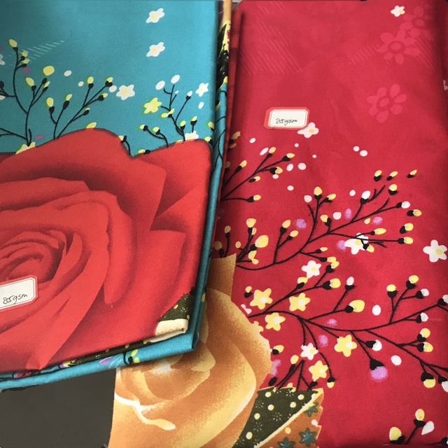 Polyester Fabric Suppliers Produce Flower Printed Duvet Cover Fabric 